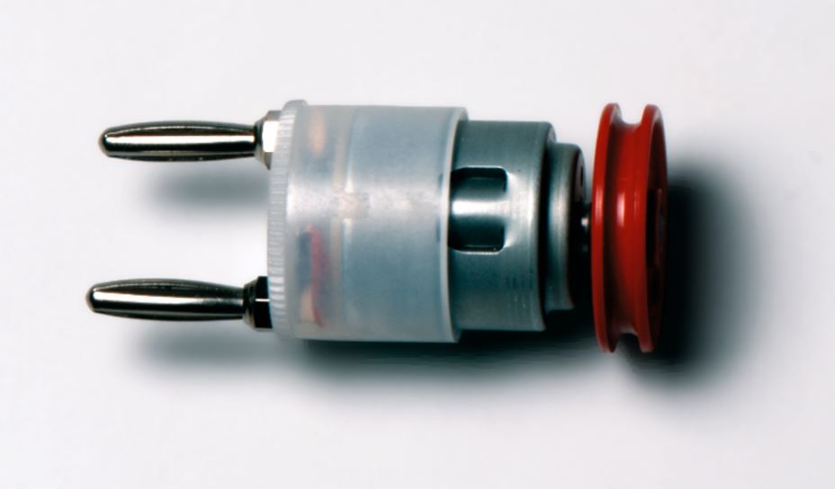 Elektromotor met 4 mm stekerstiften