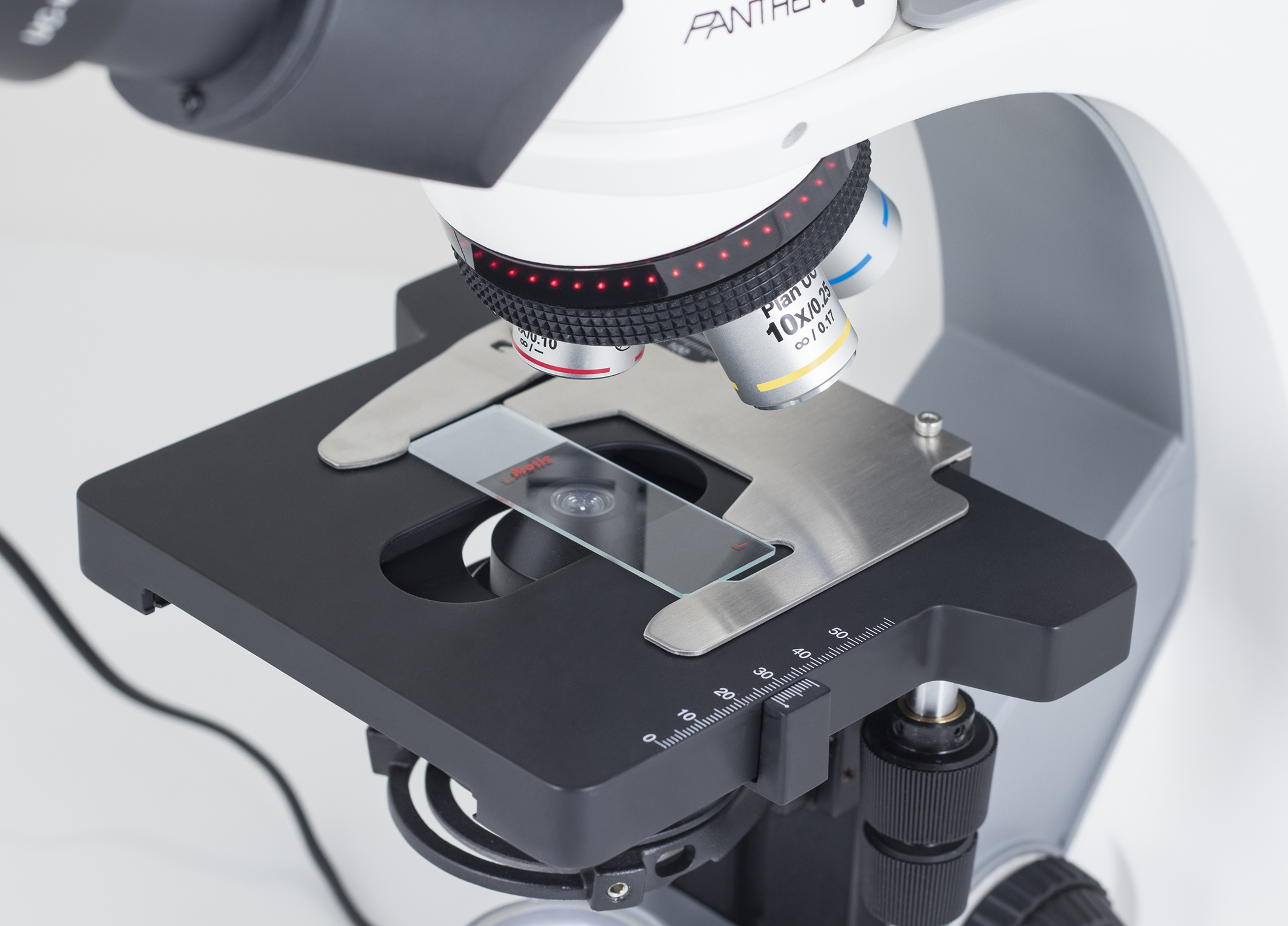 Microscopen Panthera E