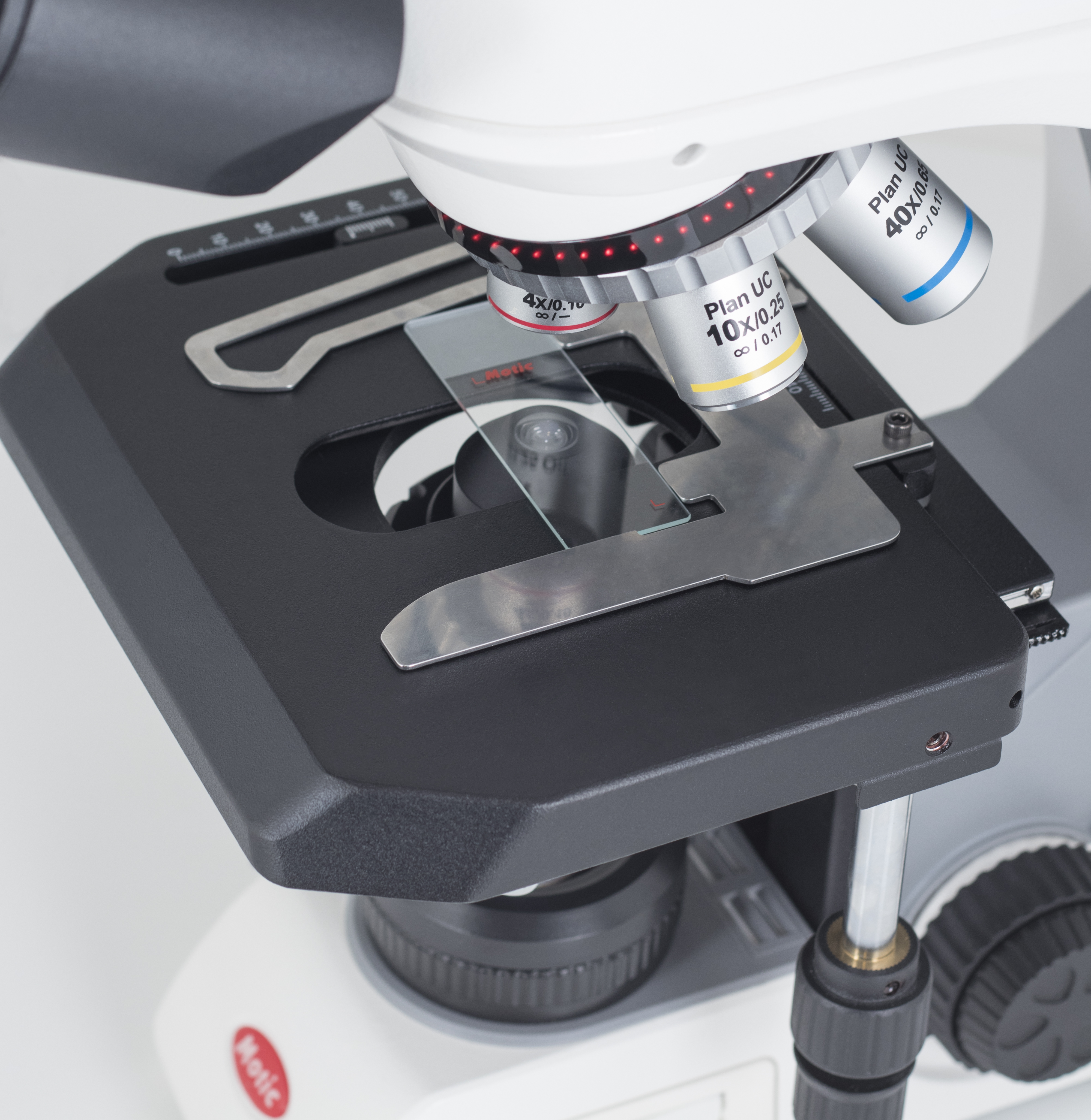 Microscopen Panthera C